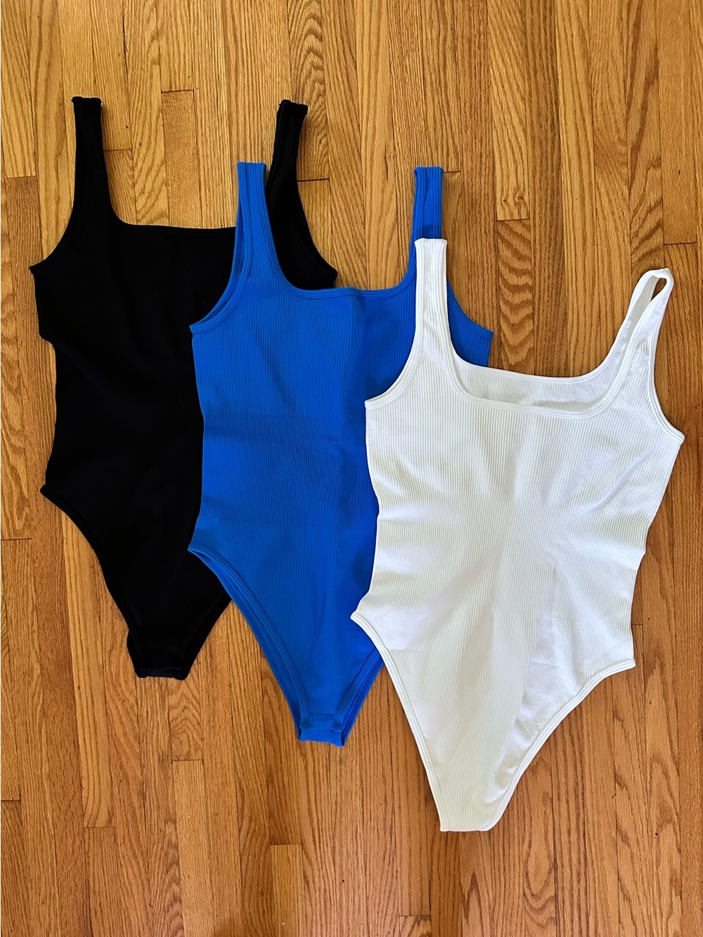 Set of 3 Bodysuits
